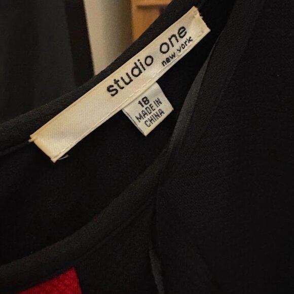 Semi-Formal Dress - Picture 5 of 5